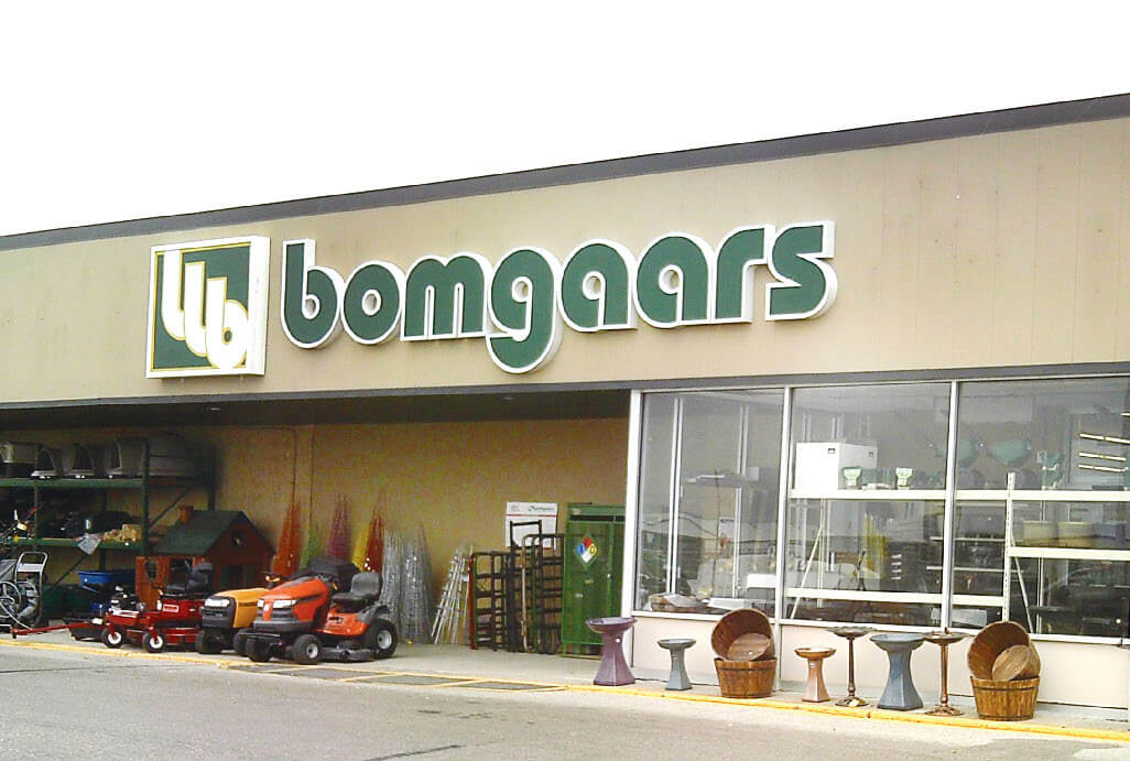 Bomgaars 1 Bomgaars