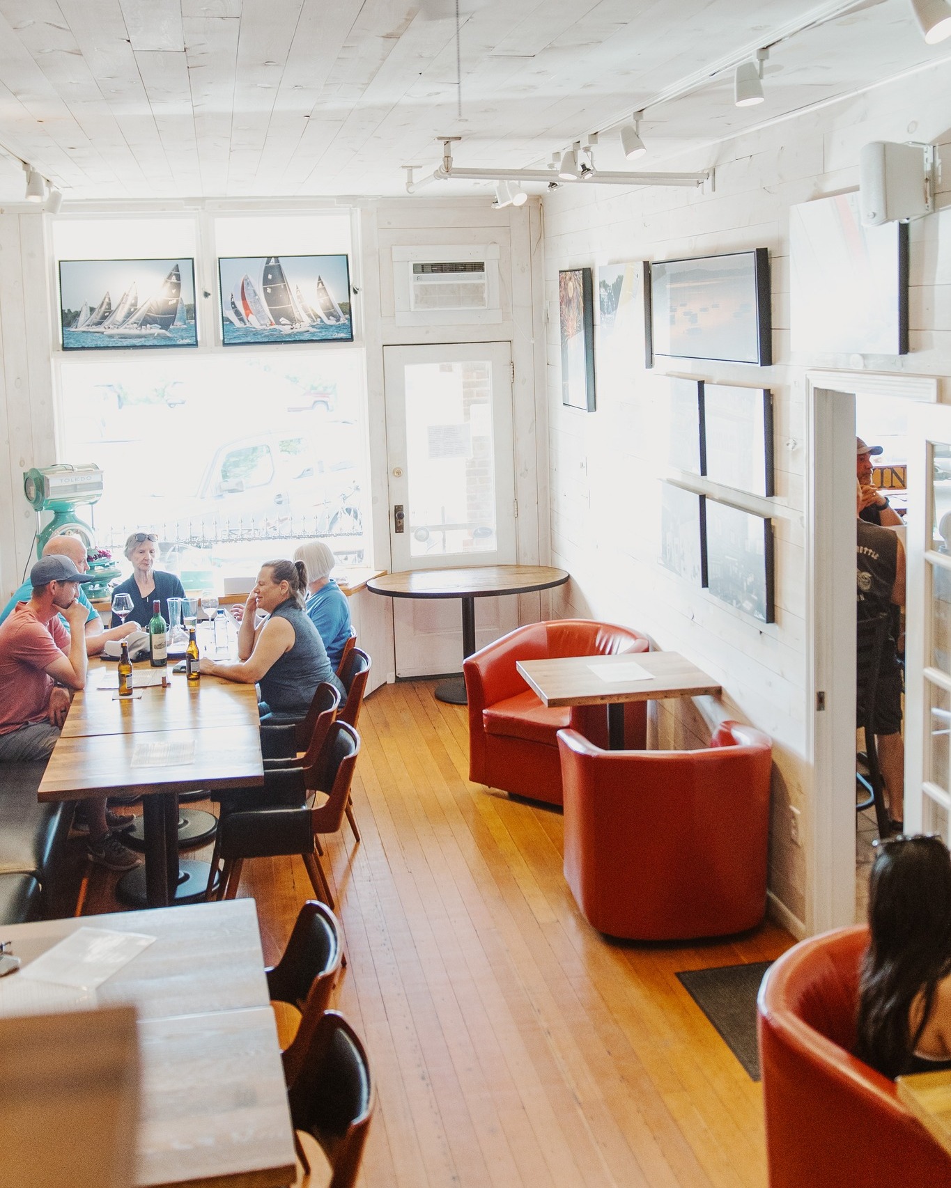 The Wine Bar and Art Gallery