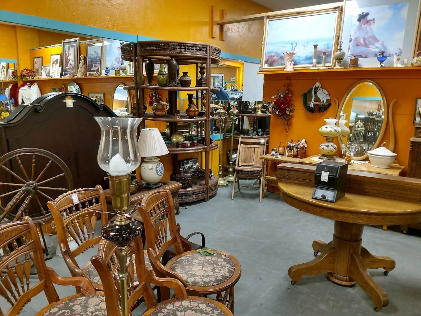 Consignment Corner