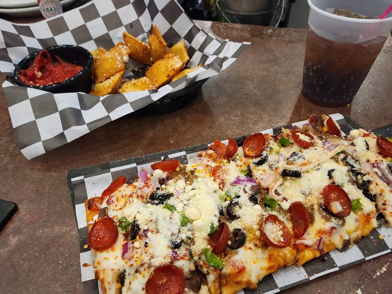 Portside Pizza Pub