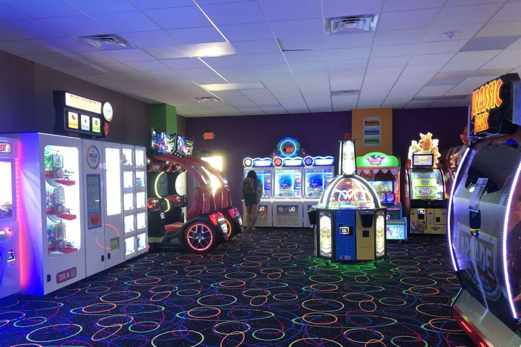 Best of Okoboji: A Perfect Family Day Out 11 2020BridgesBayArcade scaled e1744339729235