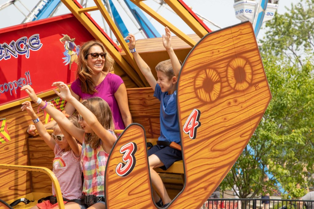 Why Families Come Back to Okoboji Year After Year 16 2021.DavidRadler.ArnoldsPark 3 scaled 1