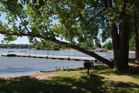 2794 isthmus park dock large