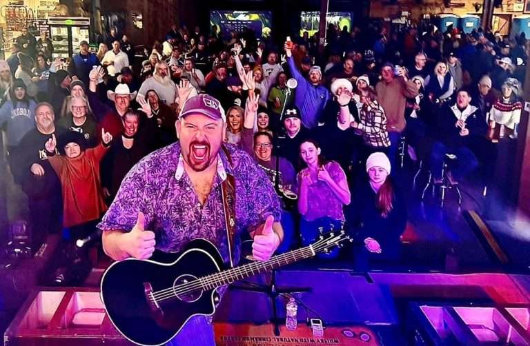 Live Music in Okoboji 11 412322048 856811536451327 7599939299087885589 n 768x502 1