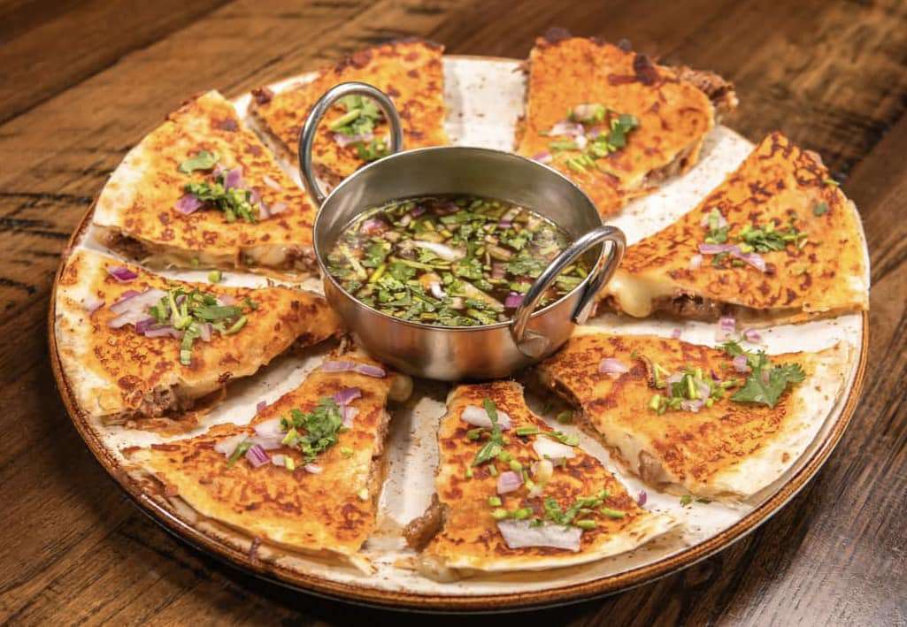 pizza birria
