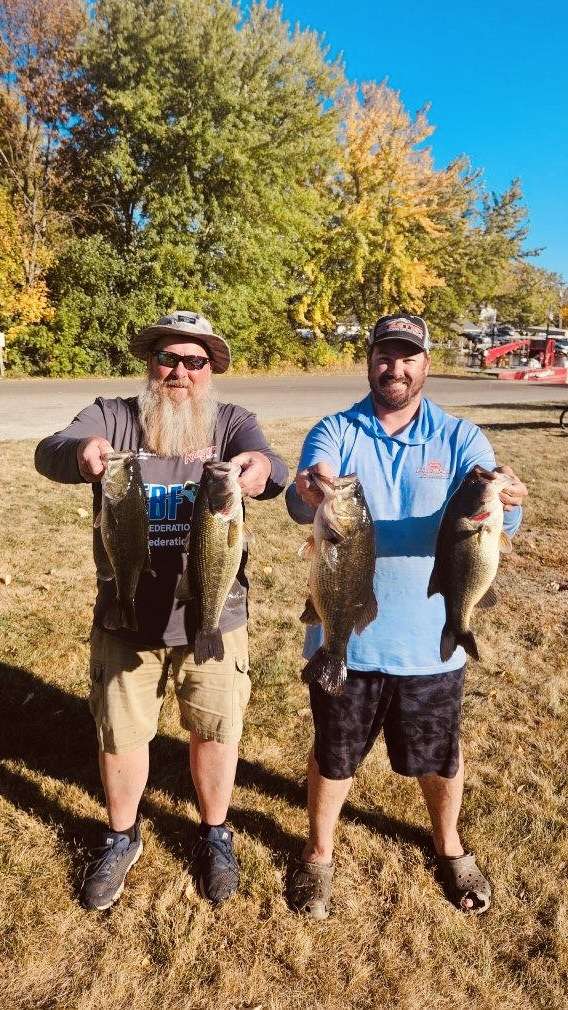Iowa Great Lakes Bass Club Boji Hawk Snatching Team Tournament