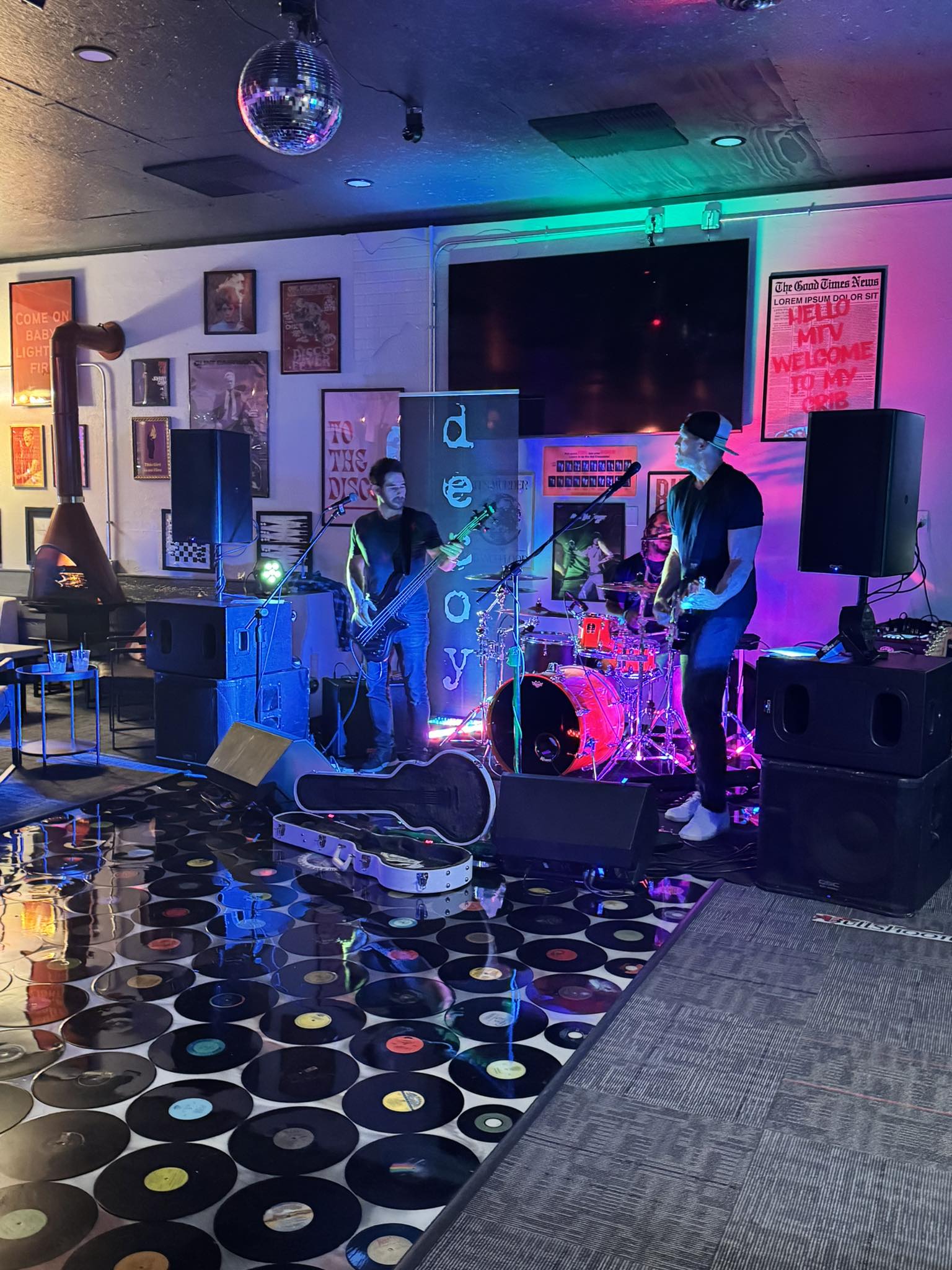 Live Music in Okoboji 14 493274795 122133930080661266 7292455492203728395 n