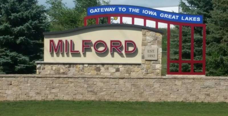 Milford Town Sign