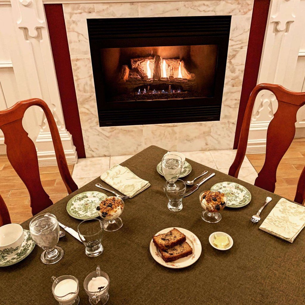 Okoboji Couples Winter Escape 3 Oakwood Inn