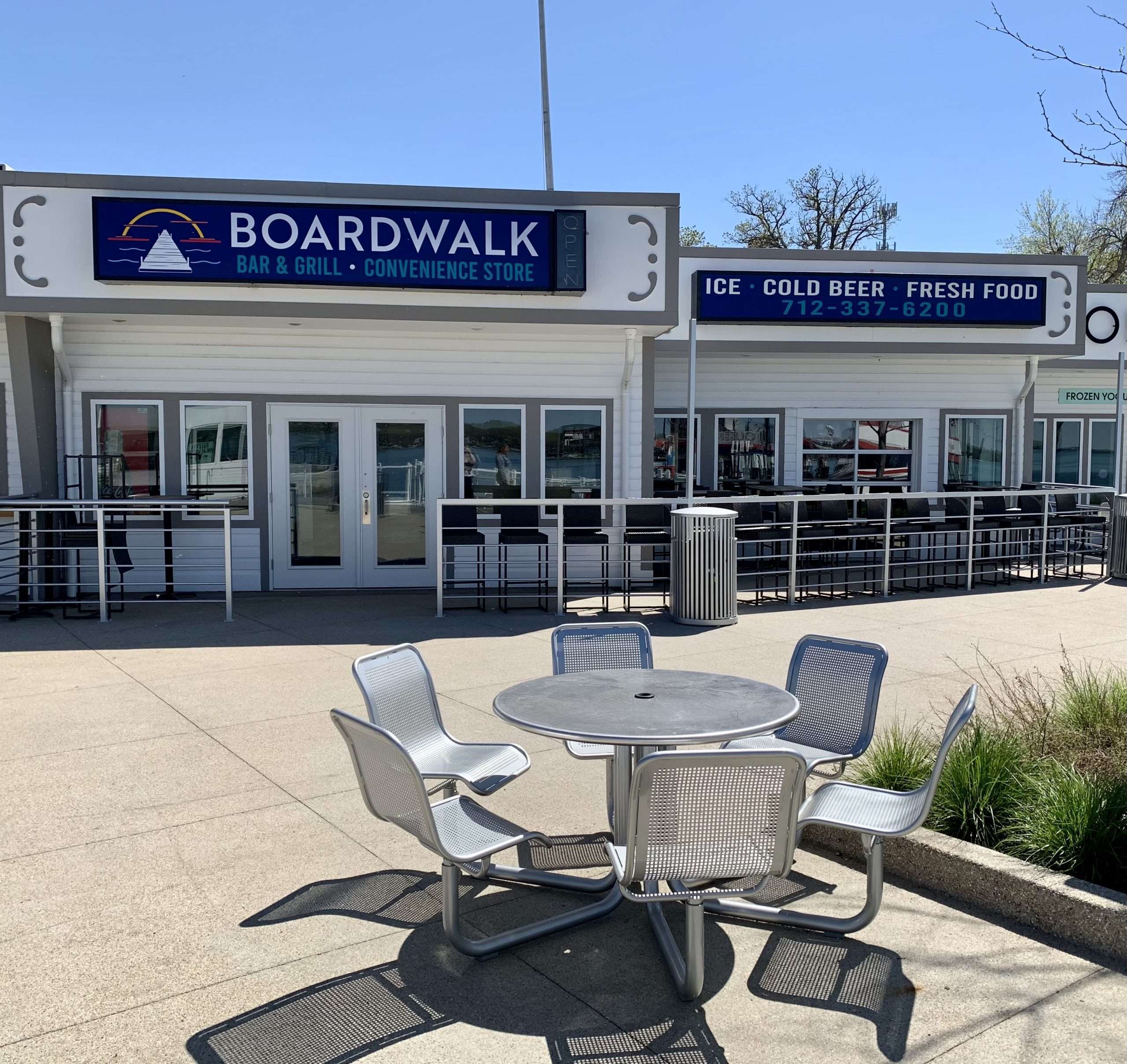 Okoboji Summer Dining Guide 3 Boji boardwalk