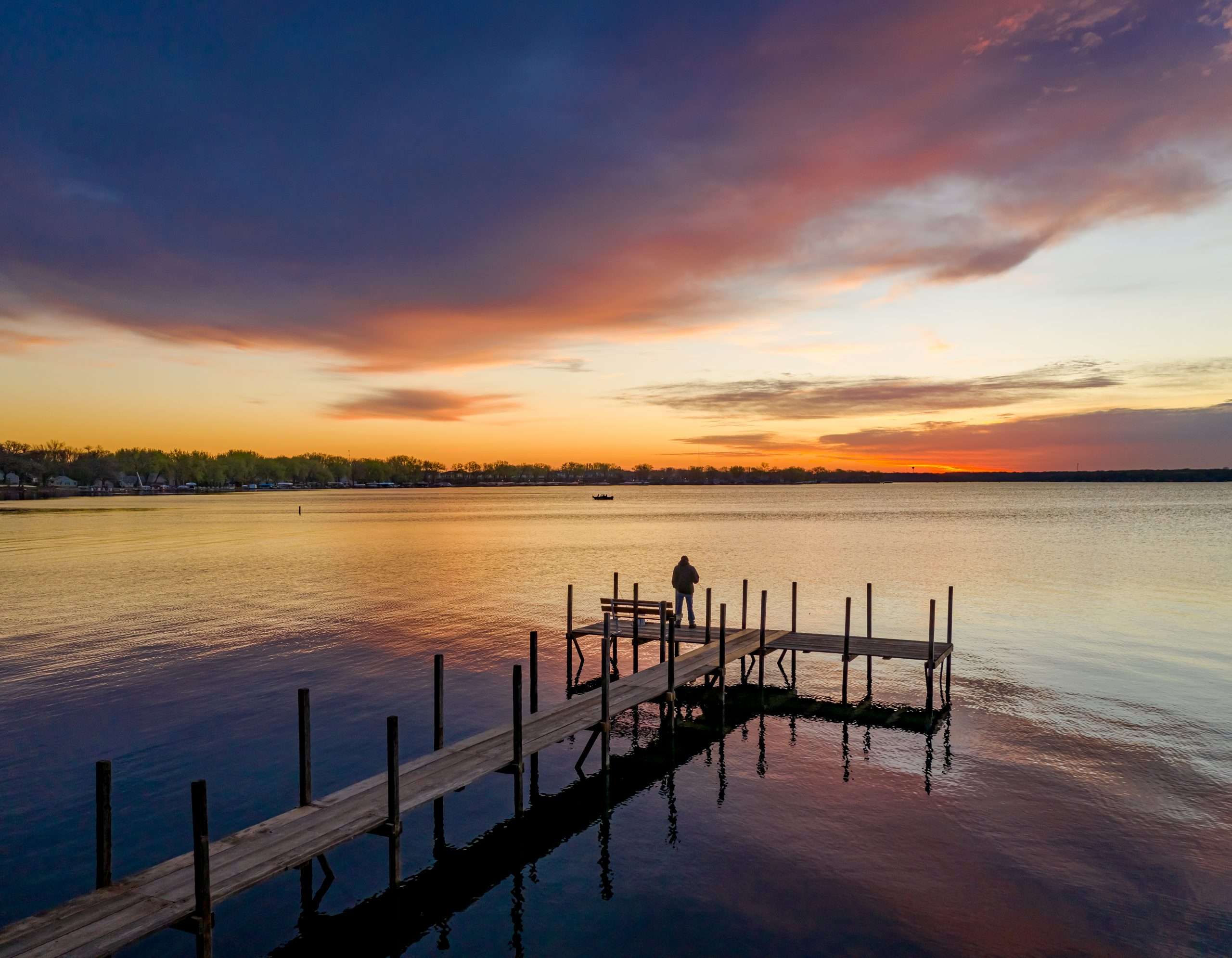 Ultimate Spring Getaway: Top Things to Do in Okoboji 3 Spring Lake