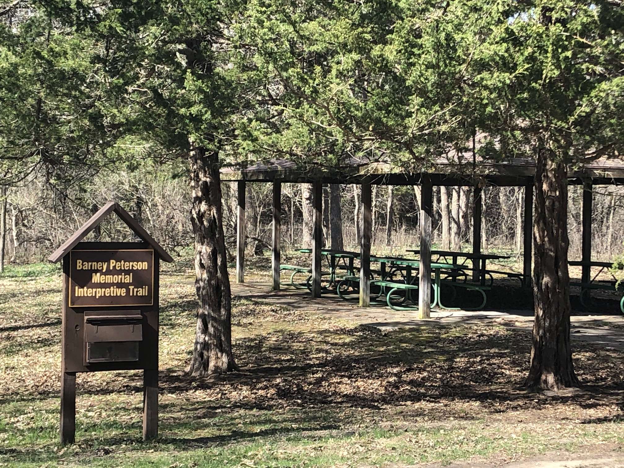 Gull Point Trail 