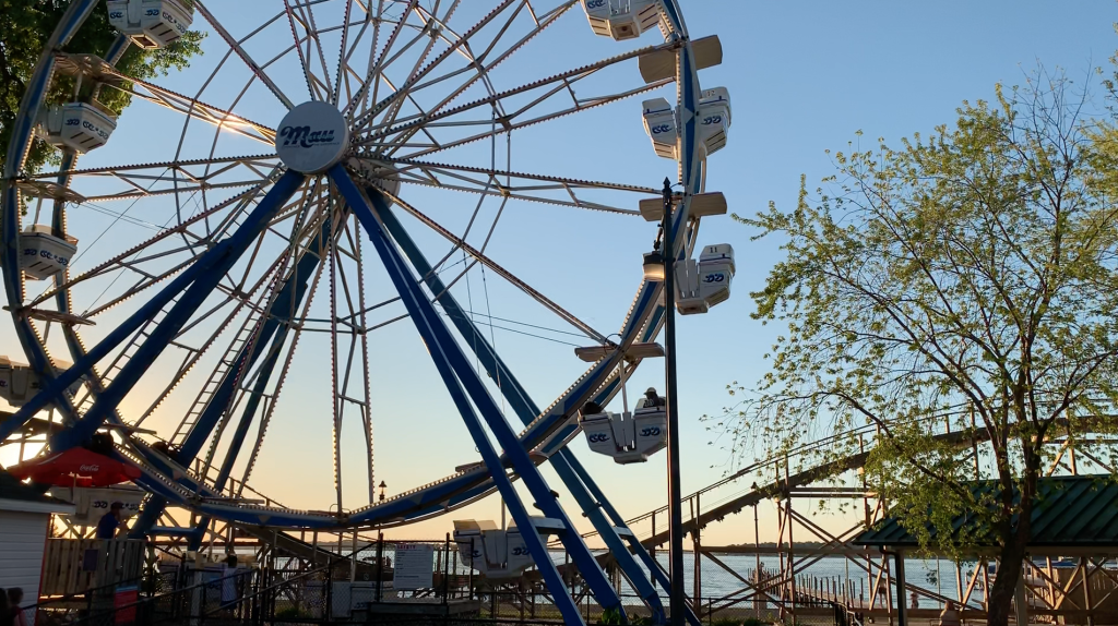 Virtual Ferris Wheel Backdrop Picture