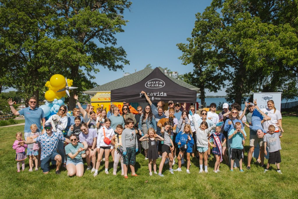 Iowa Great Lakes Beach Clean Up 16 499486615 1245923894209448 790858927556643826 n