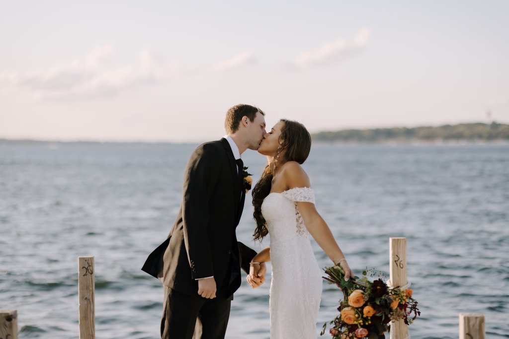 Plan Your Dream Okoboji Wedding 3 Photo Aug 26 2023 6 47 10 PM