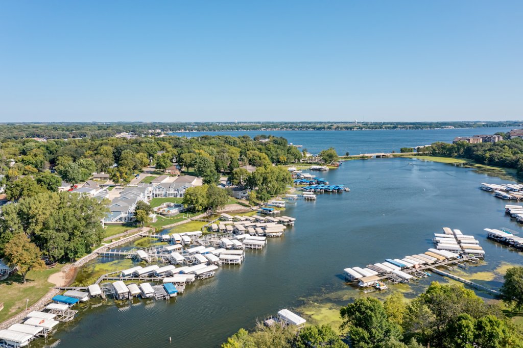 Upper Gar Photo by Okoboji Realty
