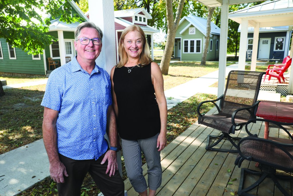 Why Okoboji Summer Theatre Still Shines After 67 Seasons 6 ostruthannandmichaelburke1018240110 3