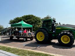 Tractor ride around West Lake Okoboji