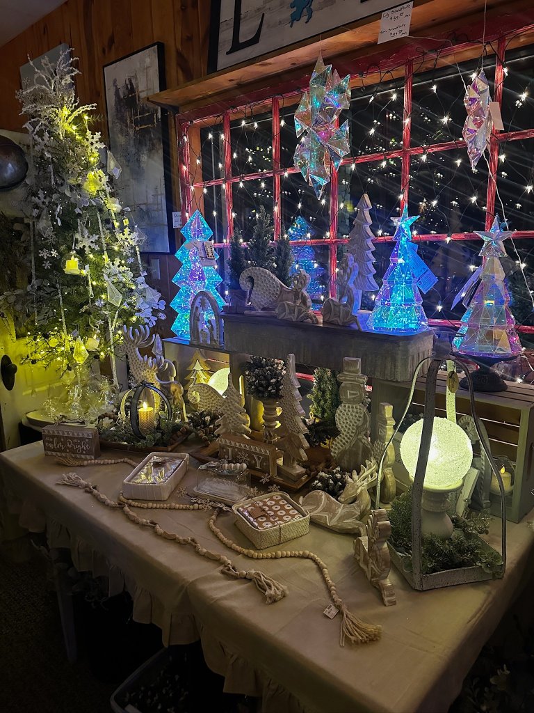 Holiday Open House 16 image 27