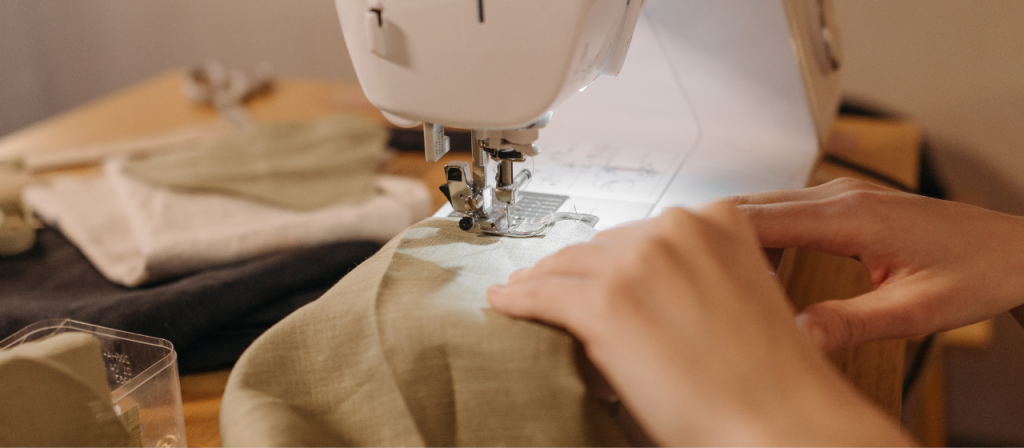 3 28 hello stitches social 1280 x 560 px